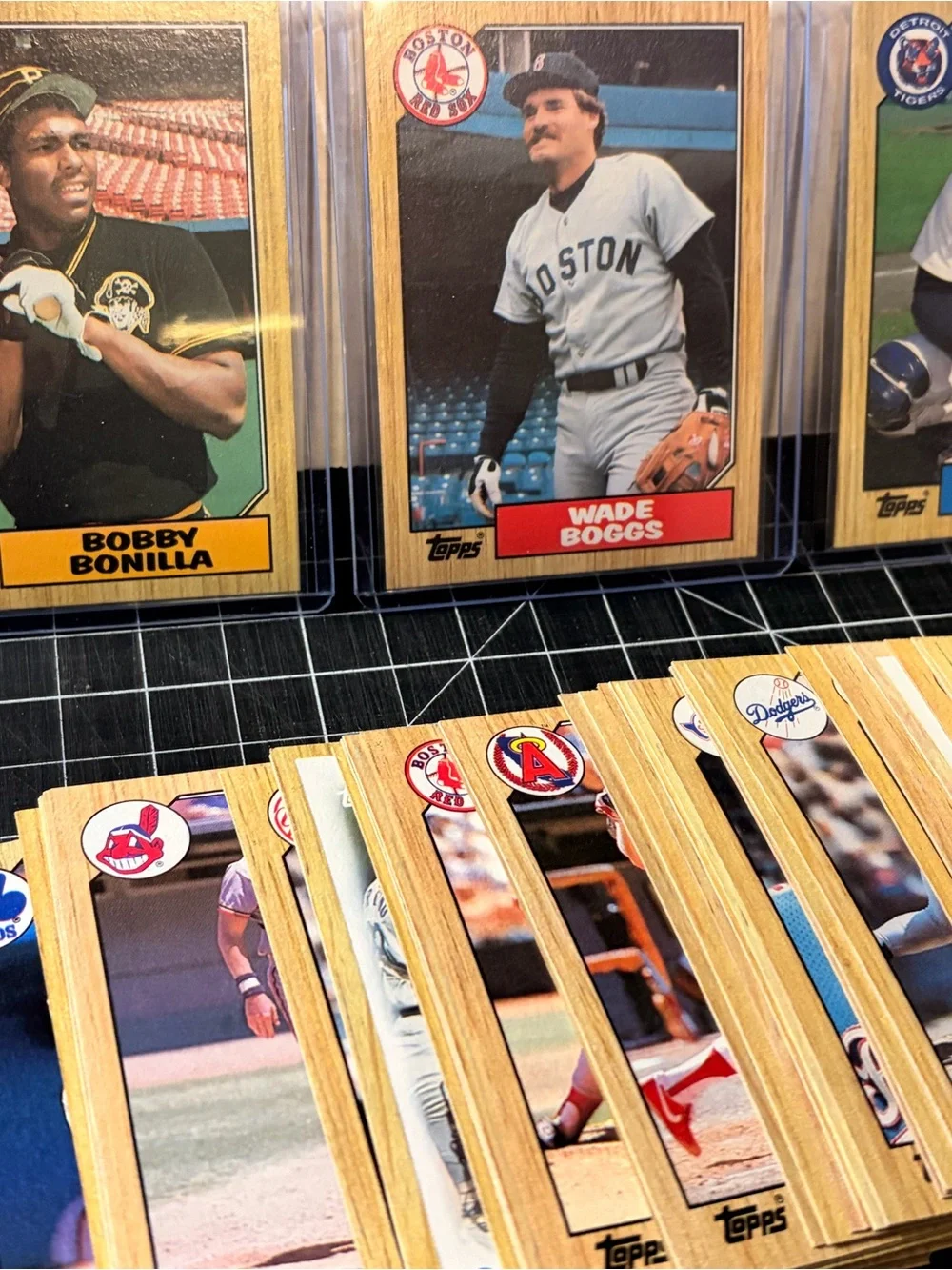 Vintage 1987 Topps Baseball Card Lot - Mint Condition - Picture 5 of 5